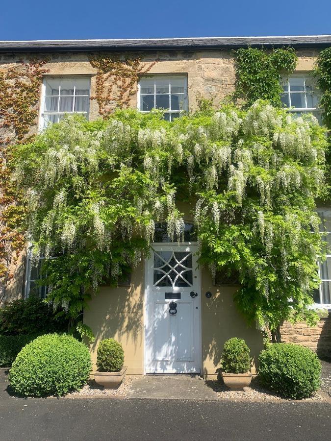 Dalton House Bed And Breakfast Exterior photo
